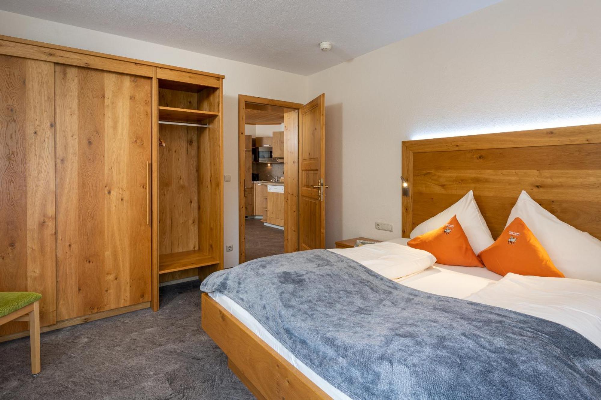 Appartements Am Burgsee ラディス エクステリア 写真